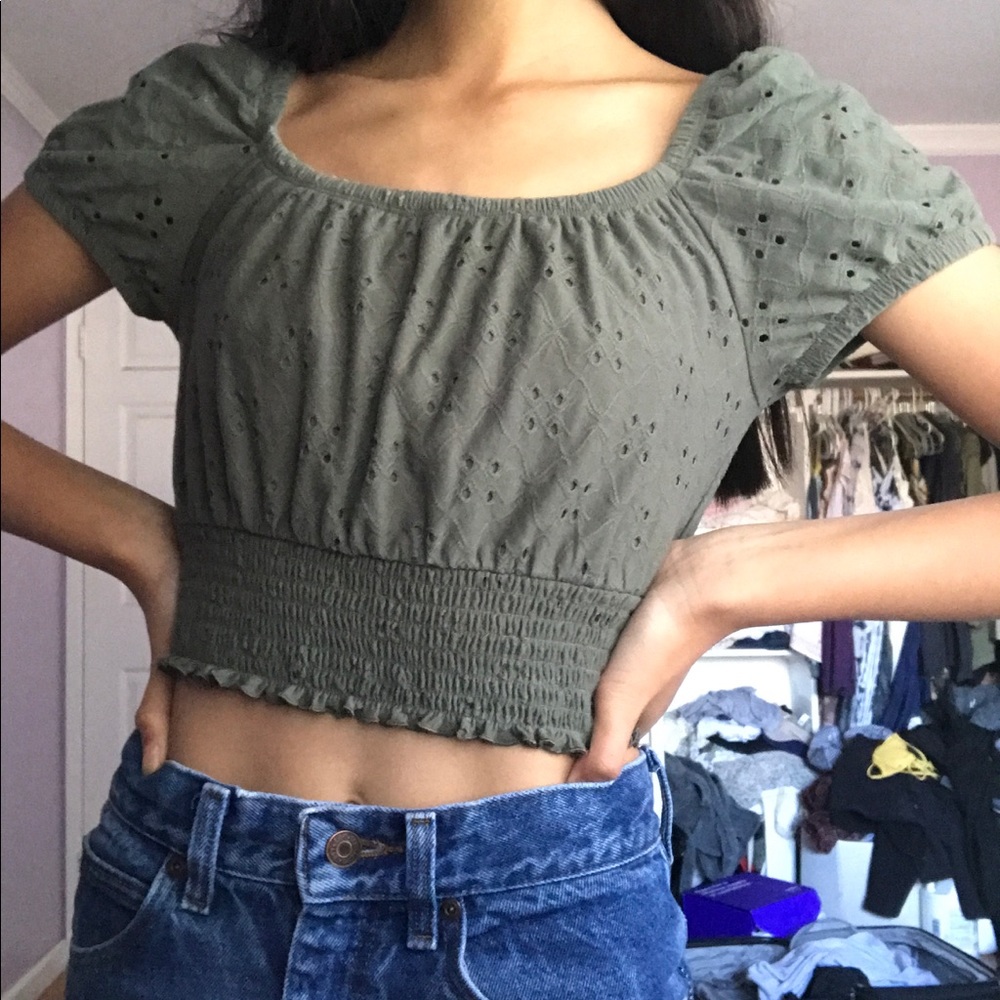 CROPPED SMOCK PEASANT TOP